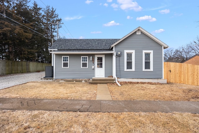 view of front of property