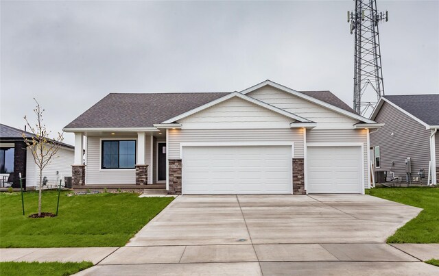 1178 NW Petersen Dr, Waukee, IA 50263 - photo 1