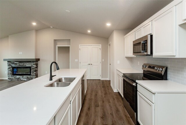 1186 NW Petersen Dr, Waukee, IA 50263