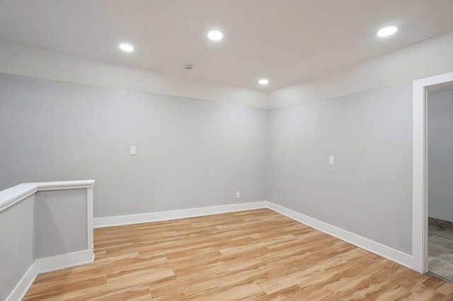 504 E Jackson Ave, Des Moines, IA 50315 - spare room featuring light wood-style floors and recessed lighting