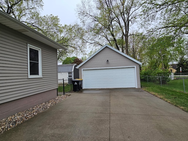 detached garage with fence