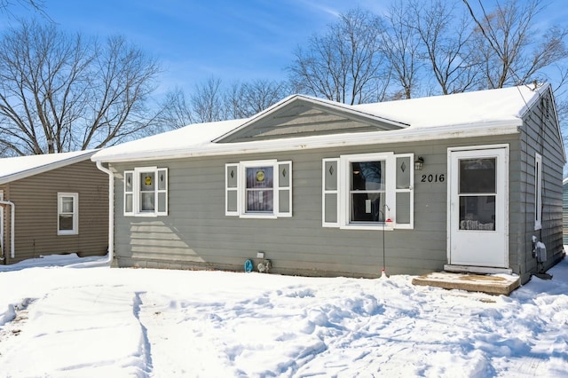 view of front of property