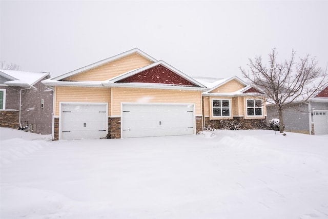 view of front facade with a garage