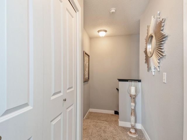 bathroom featuring a textured ceiling