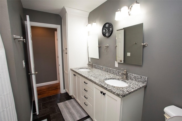 bathroom with vanity