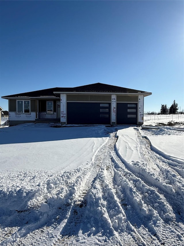 view of front facade featuring an attached garage