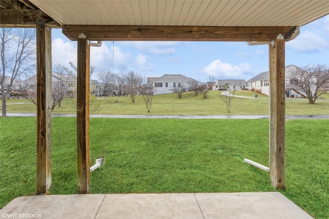 view of yard featuring a residential view