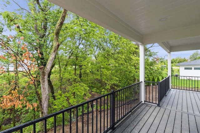 570 El Dorado Ct, Waukee, IA 50263 - view of deck