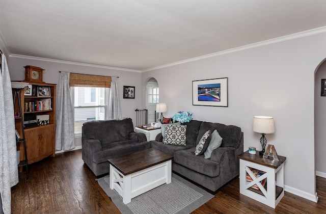 living room featuring baseboards, arched walkways, wood finished floors, and ornamental molding