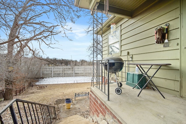 5808 Chamberlain Dr, Des Moines, IA 50312 - view of fenced backyard