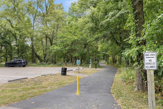 1905 W Olive St, Marshalltown, IA 50158 - view of street featuring traffic signs