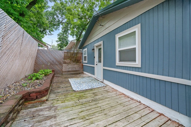 deck featuring fence