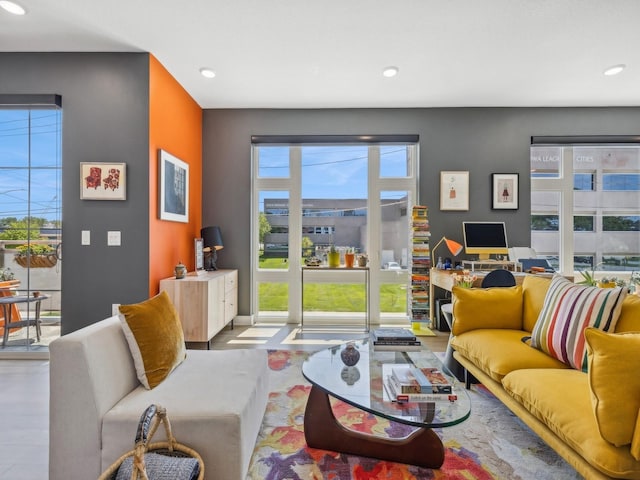 450 SW 7th St Unit 210, Des Moines, IA 50309 - living area featuring recessed lighting