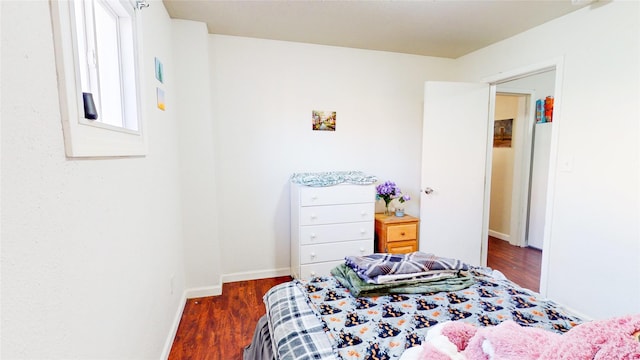 2809 Easton Blvd, Des Moines, IA 50317 - bedroom with wood finished floors and baseboards