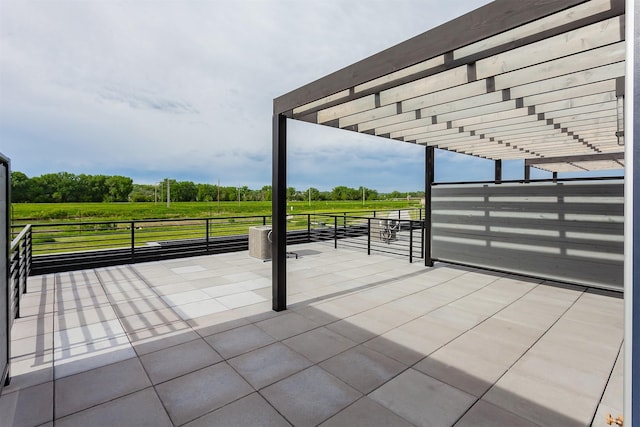 1160 Murphy St, Des Moines, IA 50309 - view of patio featuring view of scattered trees