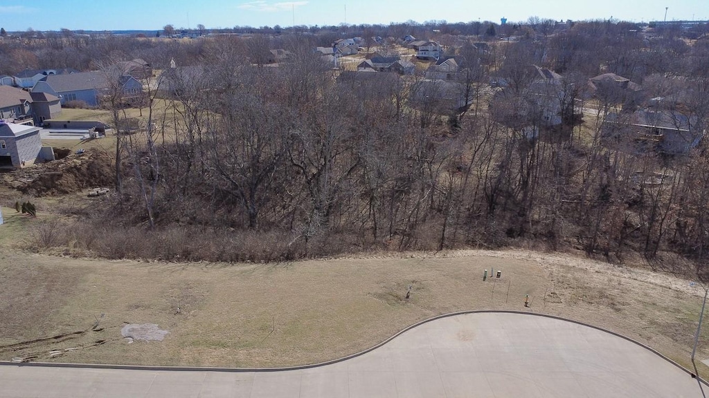 1409 Deer Run Dr, Knoxville, IA 50138 - photo 1