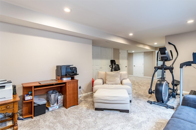 workout room with carpet, recessed lighting, and baseboards