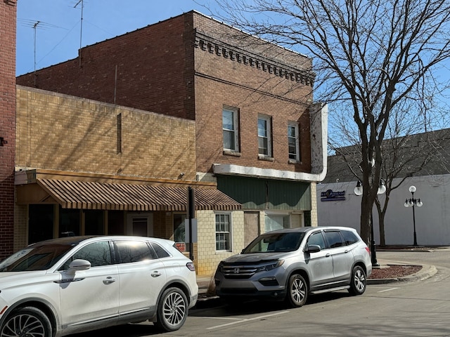 view of building exterior