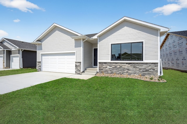 1811 Tuscany Dr SE, Altoona, IA 50009 - single story home with stone siding, driveway, a front yard, and a garage