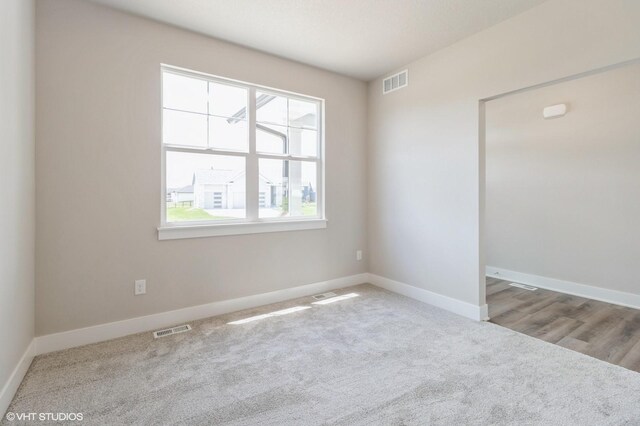 2310 NW 29th St, Ankeny, IA 50023 - photo 2