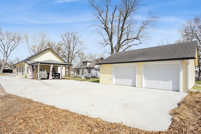 view of detached garage