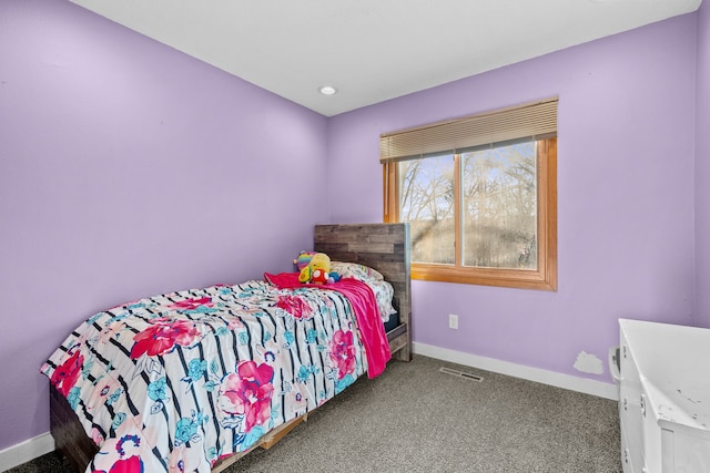 bedroom with recessed lighting, visible vents, baseboards, and carpet flooring