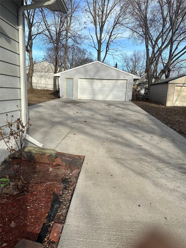 view of detached garage