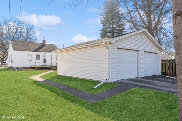 view of detached garage