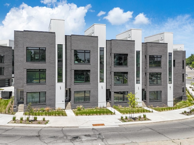 1201 Center St Unit F103, Des Moines, IA 50309 - view of building exterior