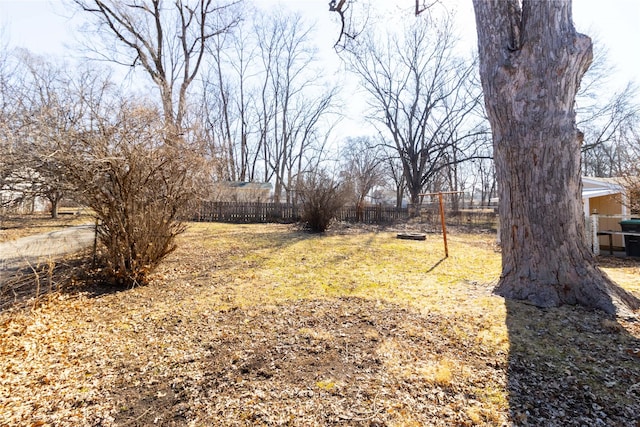 view of yard featuring fence