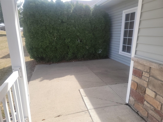 2034 SW 35th St, Ankeny, IA 50023 - photo 4