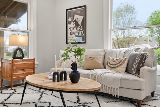1702 Logan Ave, Des Moines, IA 50316 - view of sitting room