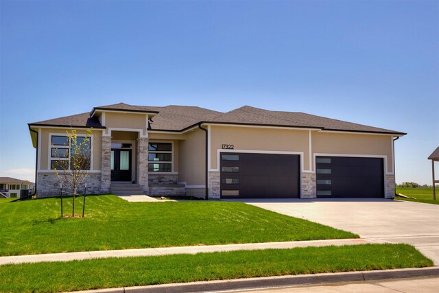 17322 N Valley Dr, Urbandale, IA 50323 - photo 1