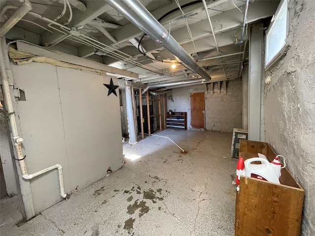 1144 Euclid Ave, Des Moines, IA 50313 - view of unfinished basement