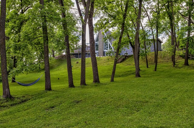 3265 Dartmoor Rd, Ames, IA 50014 - view of green lawn