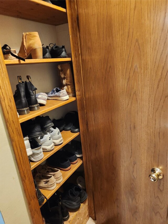 1115 E 7th St, Pella, IA 50219 - photo 11