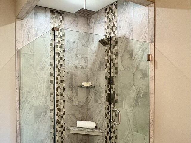 17595 Aurora Dr, Clive, IA 50325 - bathroom featuring a stall shower