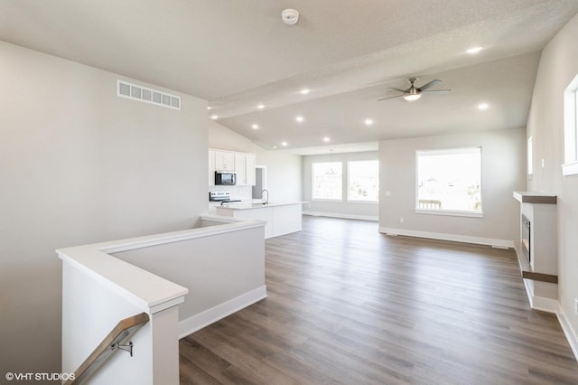 490 NW Independence Cir, Waukee, IA 50263 - photo 2
