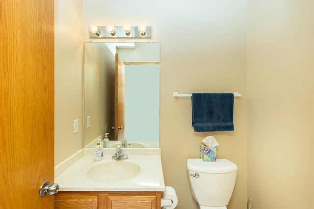2819 Ashland Ct, Altoona, IA 50009 - half bath featuring vanity and toilet