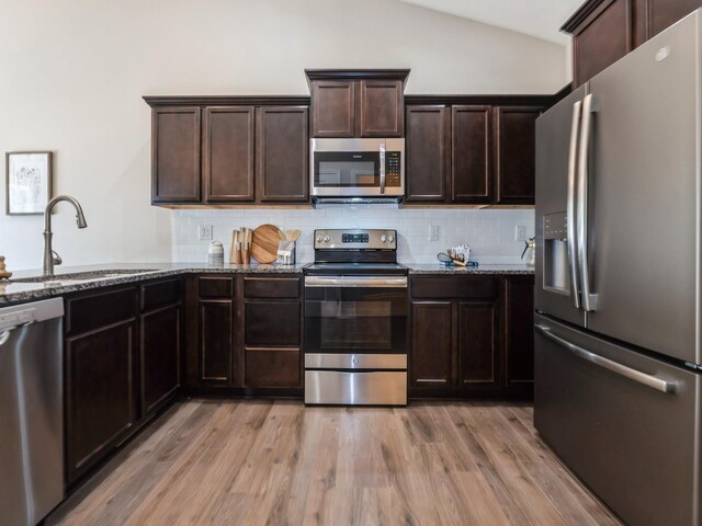 725 Dogwood Ln, Norwalk, IA 50211 - photo 5