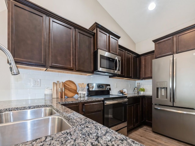 725 Dogwood Ln, Norwalk, IA 50211 - photo 8