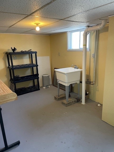 320 1st Ave, Grinnell, IA 50112 - below grade area with a sink