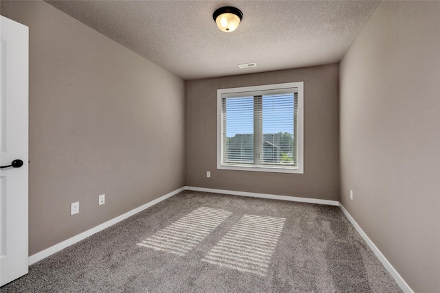 3555 NW 164th St, Clive, IA 50325 - unfurnished room featuring carpet floors and a textured ceiling
