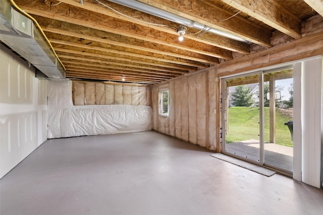 3555 NW 164th St, Clive, IA 50325 - view of below grade area