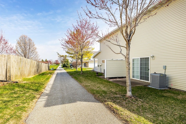 921 10th St SE, Altoona, IA 50009 - view of street