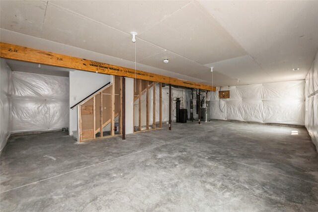 4125 NE 6th St, Ankeny, IA 50021 - unfinished below grade area featuring heating unit and stairway