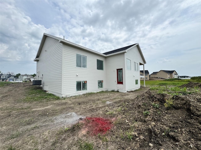 850 NW Frescott Cir, Waukee, IA 50263 - rear view of house