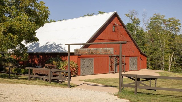1843 Yellowpine Ave, Lockridge, IA 52635