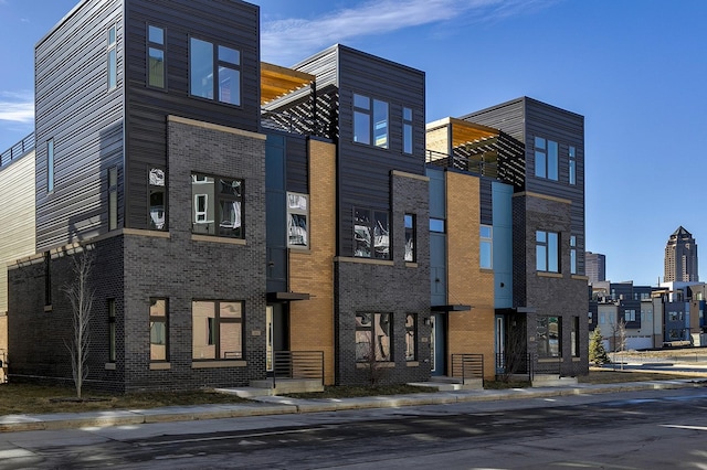 213 Maple St, Des Moines, IA 50309 - view of building exterior