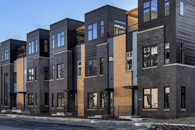 209 Maple St, Des Moines, IA 50309 - view of building exterior